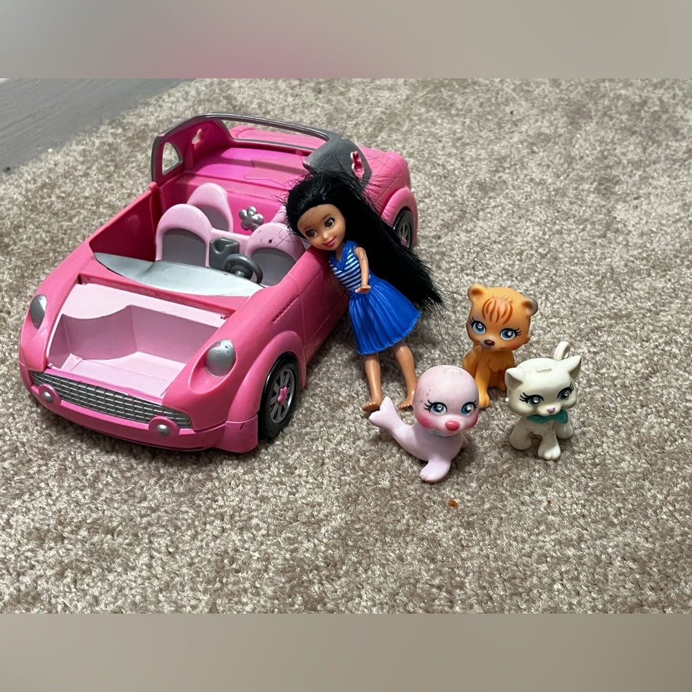 Pink limo Toy Car with polly pocket Doll and Animal Figures as is